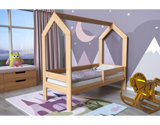 Dětská postel domeček z bukového dřeva